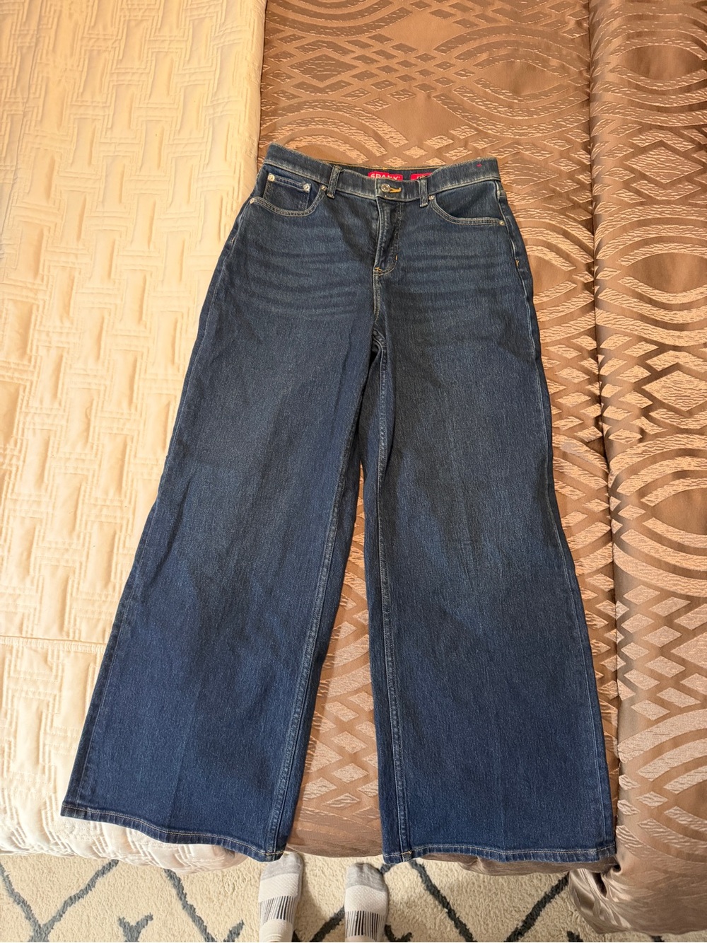 Spanx Shape authentic 360 Women’s Wide Leg Dark Blue Jeans Size M, petite